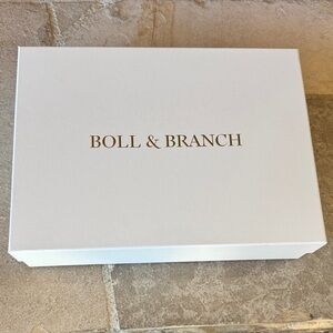 Boll & Branch Luxury White Signature Hemmed Sheet Set in Box NWT